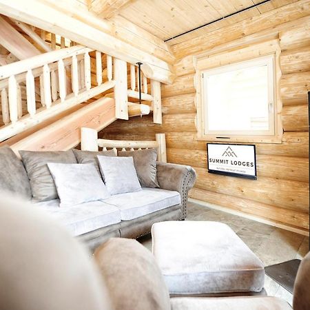 Summit Lodges Pfunds Bagian luar foto