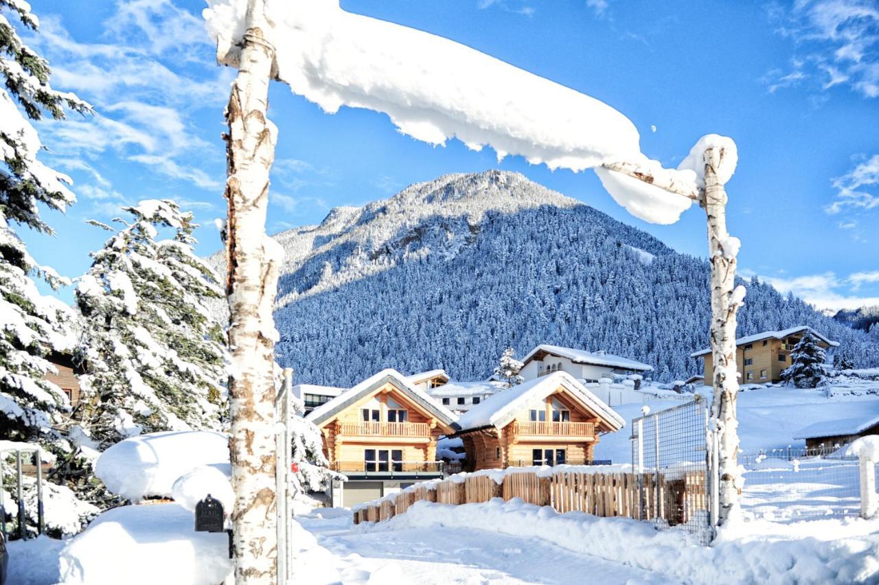 Summit Lodges Pfunds Bagian luar foto